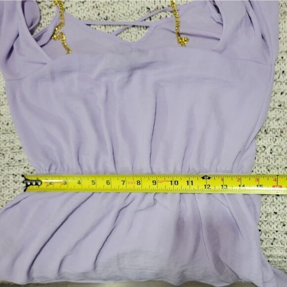 Bold elements cold shoulder blouse - Picture 11 of 11